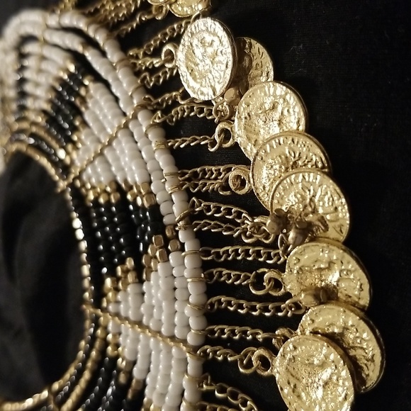 Beaded coin necklace - Picture 2 of 2